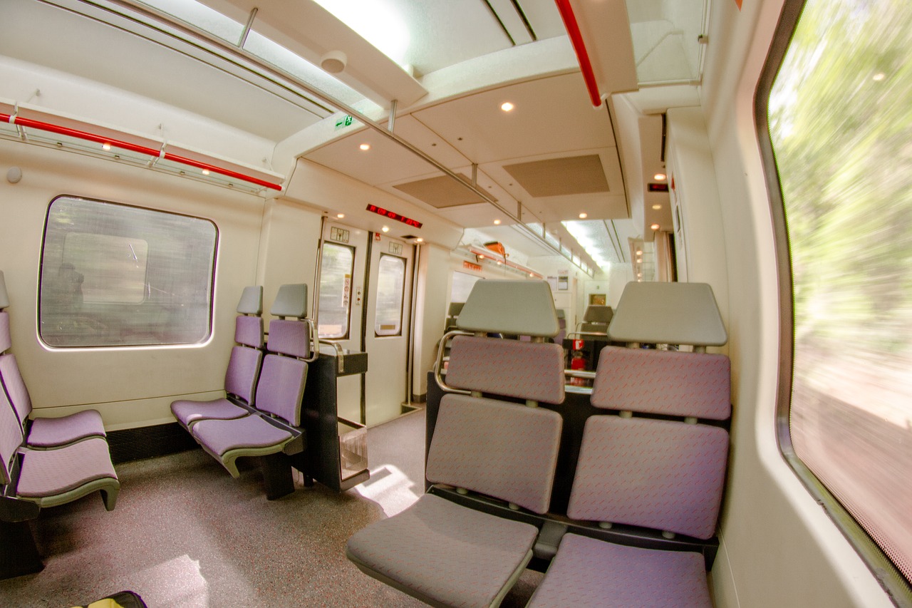 Oposiciones Operador Comercial de Renfe
